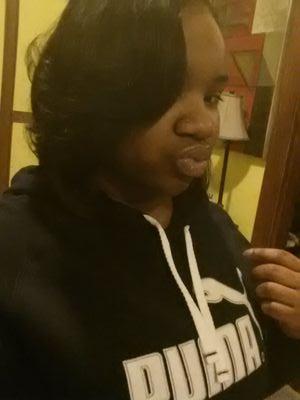 19 | Capricorn| January 15 | Bengals Nation |No Kids | No Nigga |Living Life |Fuck A Friend B Bout To Business |Follow Me On IG @Cassy_mackkkkkkkk