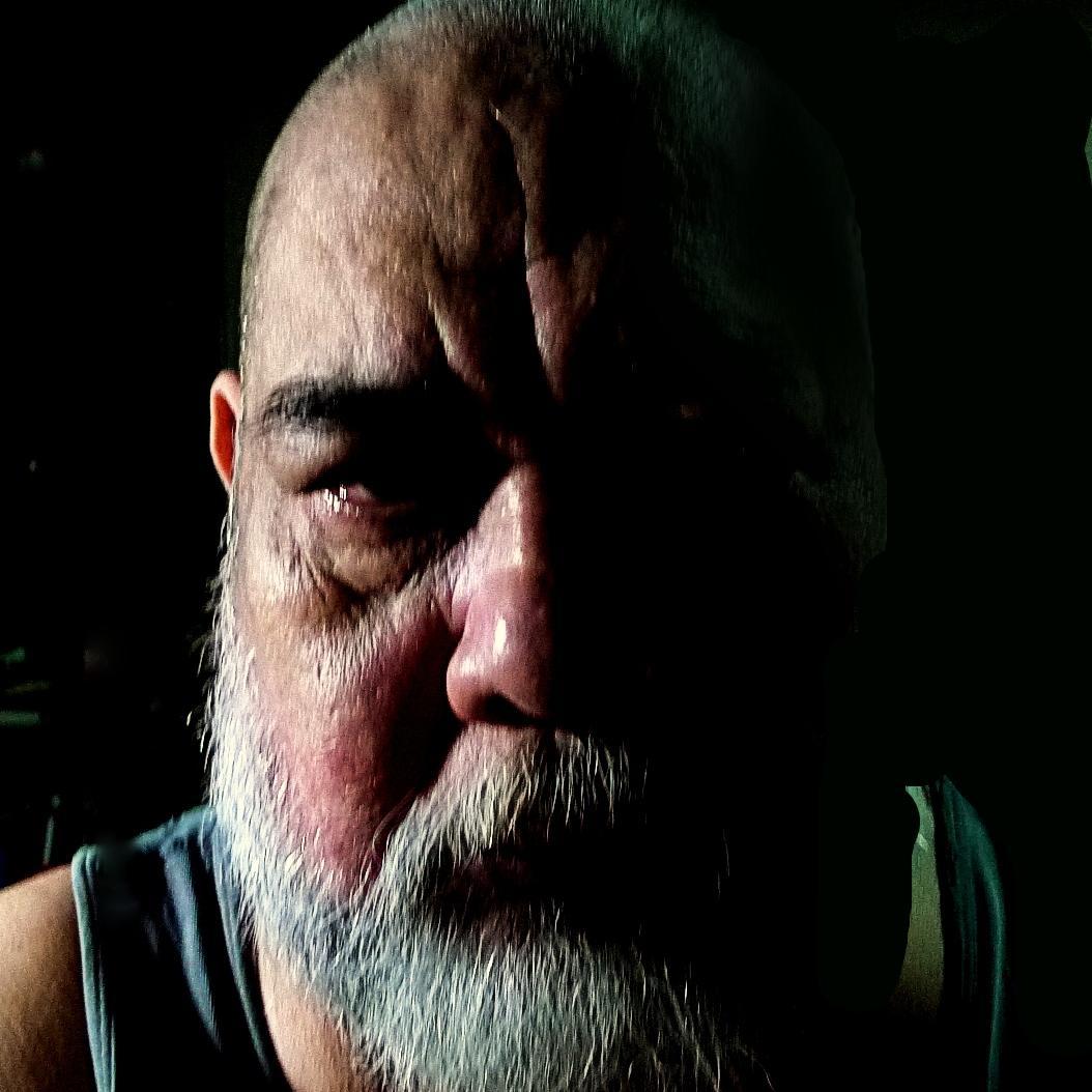 reneco06's profile picture. 