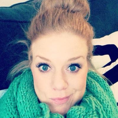 becka_leck's profile picture. I'm here for the snark and the snacks.