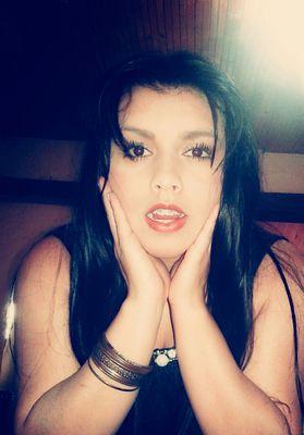 Danii_Hts's profile picture. Valora lo que tienes, supera lo que te duele y lucha por lo que quieres