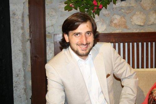 ORNİTOFOTO Kuş ve Yaban Hayat Fotoğrafçıları Derneği Başkanı / ORNİTOFOTO Dergisi Genel Yayın Yönetmeni / Doğa ve Fotoğraf Sever / ornitofoto@ornitofoto.org