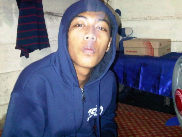| RootRiotCenter  | Mention For Follback |