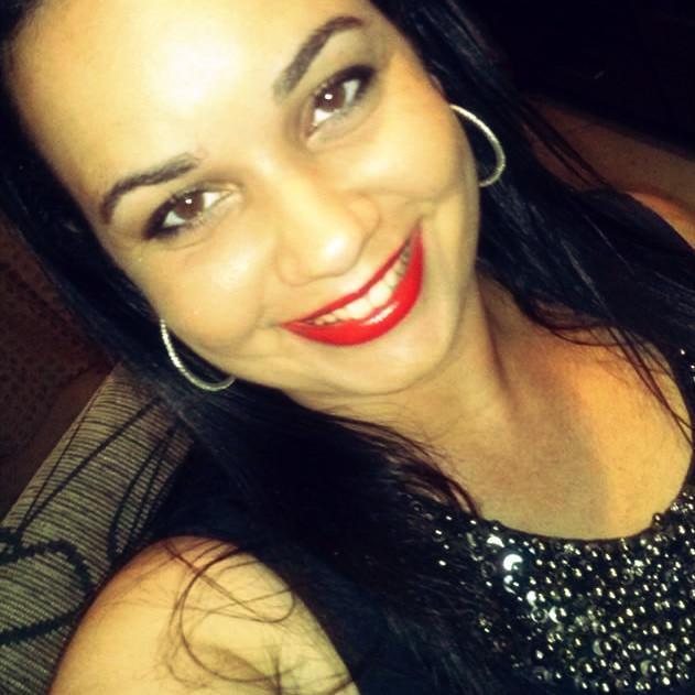 Não me façam ser o que não sou, não me convidem a ser igual, porque sinceramente sou diferente.
