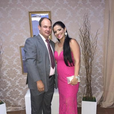 Natural de Parelhas/RN, Casada com o vereador Iron Júnior, sou advogada, e sou apaixonada por política e por Jardim do Seridó/RN....
