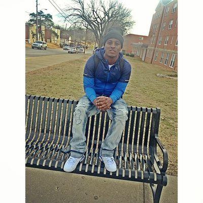 Instagram : @2xx__  
21
#UCM17 Snapchat : mell2xx Rip Luh A