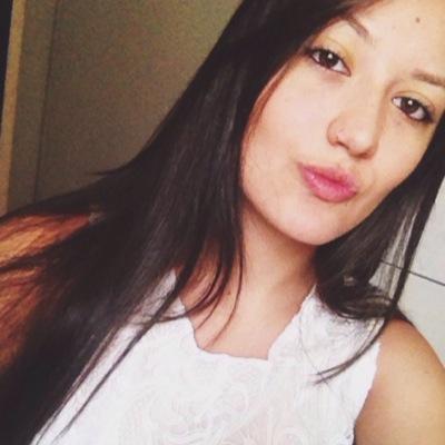 _amandaqueirooz Profile Picture