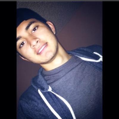 go follow my NEW account - @manny2fresh98