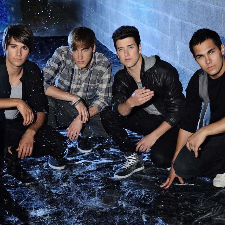 @1LoganHenderson,@TheCarlosPena,@HeffronDrive,@jamesmaslow.@bigtimerush.i love you please follow me!!