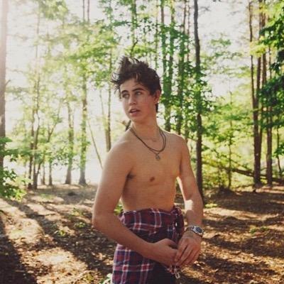 https://t.co/nI5sGV2k7Q GO RT THIS AND TAG 
@jackjackjohnson