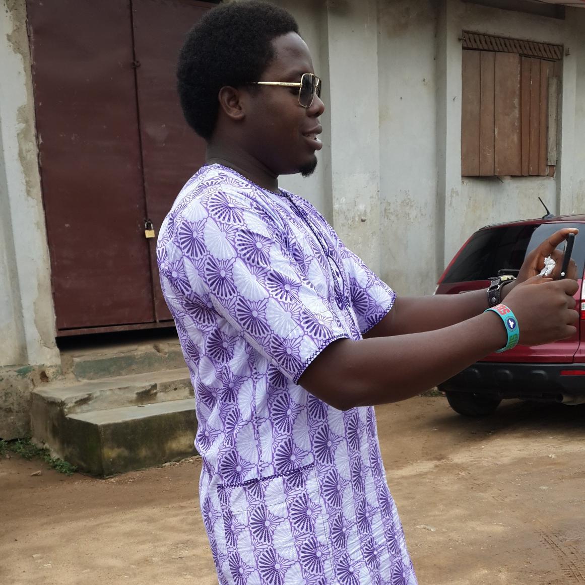 princeseye's profile picture. What's there to know when you can't see it. So see for yourself.