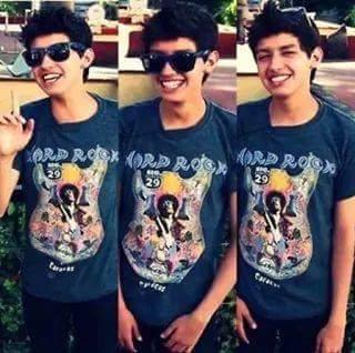 Novia de @haroldazuara , Lo amo un chingo , es el mejor novio del mundo mundial. ♥                             sigueme en mi cuenta oficial  @ViannyOfficial ♥