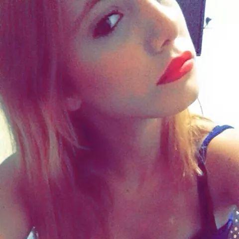 Cuenta Unica Y Oficial ♥♥♥ (BBDAT) ♥   ♥   Amamos a La Enana♥                              Dueña:Caty ♥COLITO♥ Twitter Creado:30.01.15 ♥♥