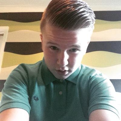 love my mates and my girlfriend and Daniel Sturridge is my fav footballer