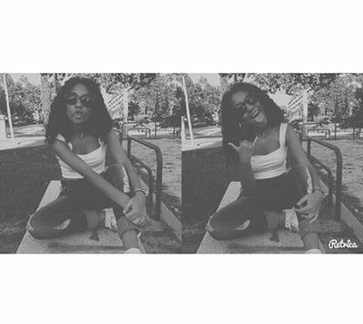 Me llamaron fria ignorantes de que el hielo tambien puede quemar.  My little bitch. Super(anos)                                                            مشاكل