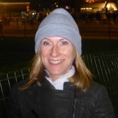 vickytoriajane's profile picture. 