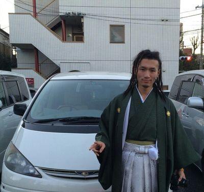 思い付いたことをつらつらつぶやいています。几帳面からはほど遠い性格の、A型乙女座38才女性。好きな食べ物は最初と最後に半分ずつ食べる派です。