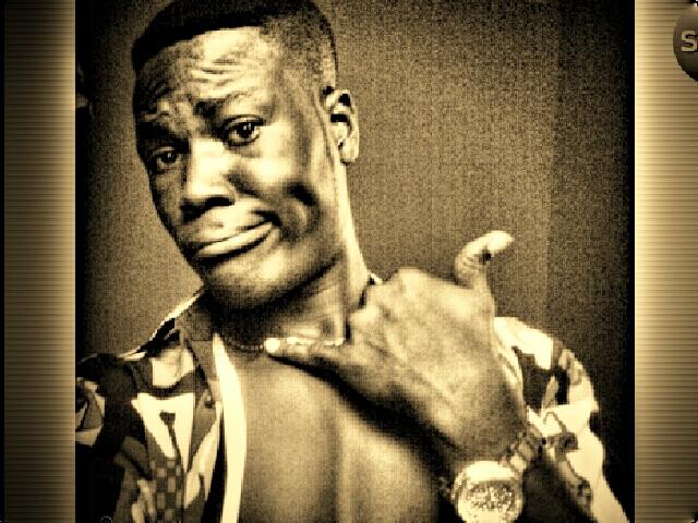 I'm cool nd understanding, always happy but serious nd plane, a guy ho lives in his own crazy world...lovin 4 Rap muzik and Hip Hop bbm 33452190.
