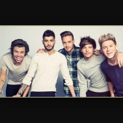 just a HUGE!!!! 1D Fan follow me if you love 1D #1D #6YearsOf1D