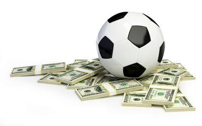 New tipster - try to specialise is rolling bets £20  £100
