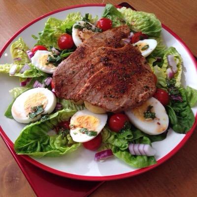 Bristol law student who loves to cook and eat out! Healthy, exciting, unique and delicious vegetarian (mostly) food