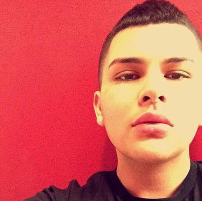 BoyDiegomilla's profile picture. Born in Cali raised in Lincoln, Ne
NFL bound baby ;)