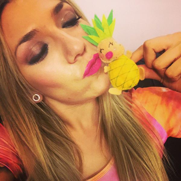 Gracias por esa sonrisa siempre en la cara, por tu autenticidad, por cada momento que nos has dado.. TE QUIERO #Paulista100% #PaulaGanadoraGH15 ♥