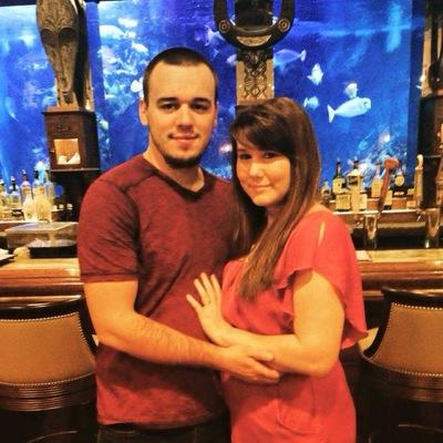 EmileeDon's profile picture. I have a wonderful husband and two beautiful daughters.