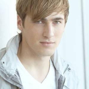 #Rusher #Driver Big time rush/HeffronDrive Kendall Schmidt