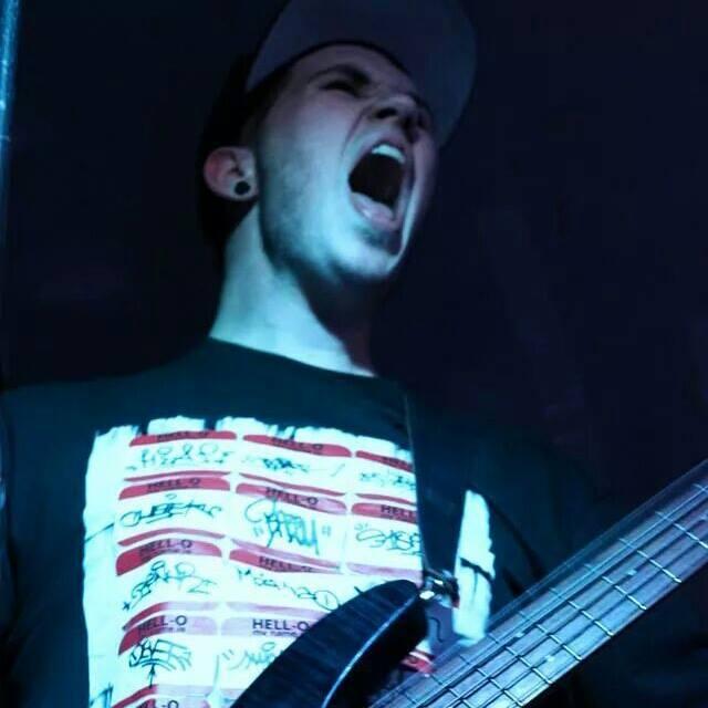 Bassist at @WallsOfSorrow