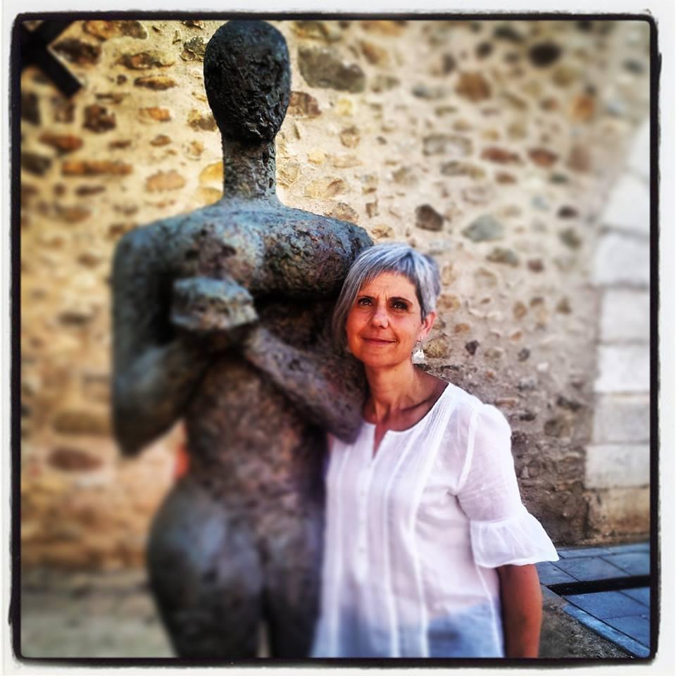 Biòloga, professora de Secundària, treballo amb adolescents amb trastorns mentals, teixeixo i m'inicio en llanateràpia. Independentista d'esquerres i feminista!