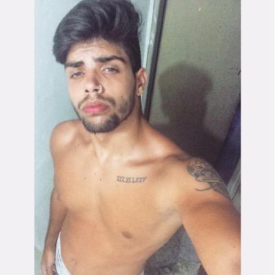Falo pouco, mas falo bonito.