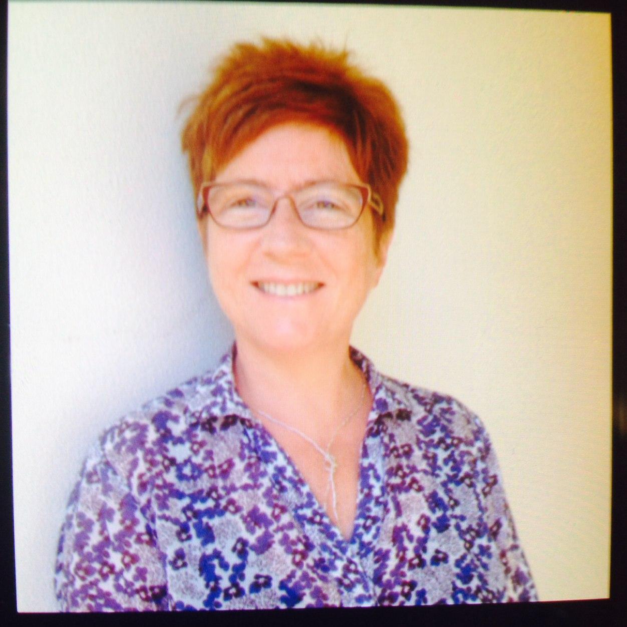 Isabellethirion's profile picture. Directrice du Développement social et individus @GroupeAudiens. #actionsociale #accompagnement #retraite #culture