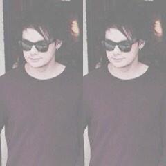 I rted your spam and followed you, please RT link⬇️❤️ 
you can follow my main acc if you want to: @sexwithmikeyc Ifb