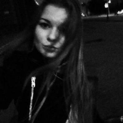 Karina_Atpv's profile picture. 