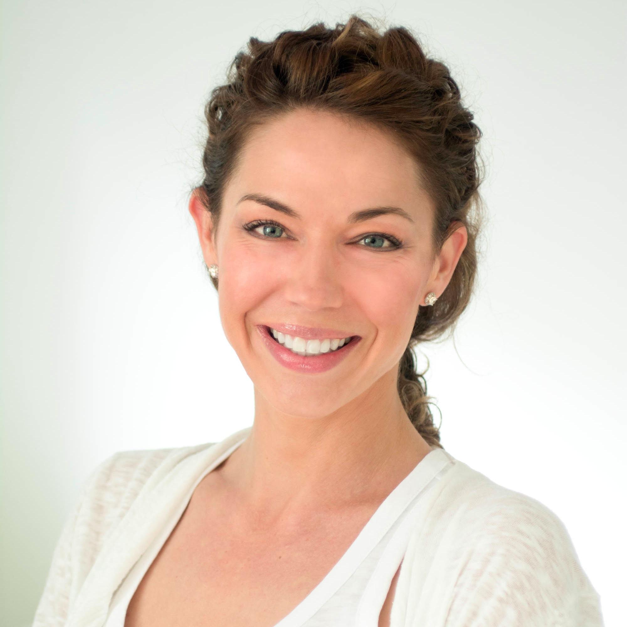 Interior Designer, wife and mother. A passion for creativity and a lover of family, helping people, nature and animals.