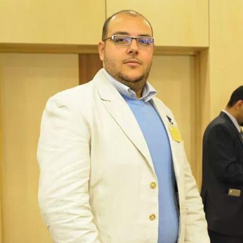 Undergraduate @Faculty of Commerce-English section-MIS Major..Vice Leader @Microsoft Alex TechClub..Liberal Geddan :D .. 7aleem,OmKalthoum,OmarKhyrat lover.. :)