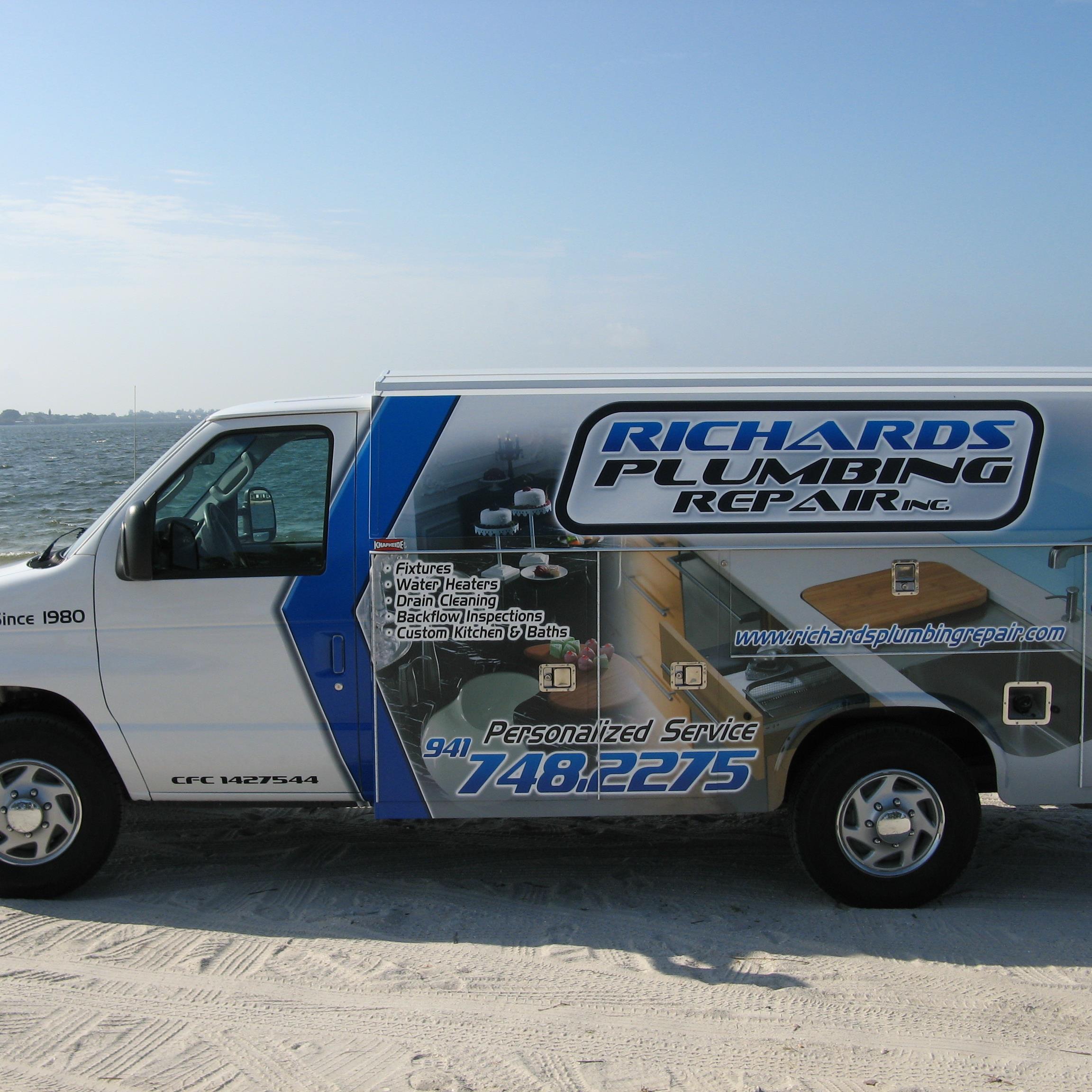 4608 26th St W, Bradenton, FL. 941.748.2275