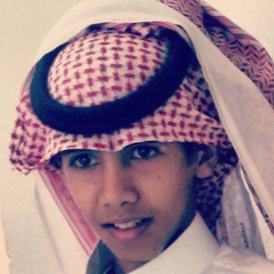 ‏‏لاﺗﺷﺗﮐي ﮪﻣگ وﺣزﻧگ ﻋﻟى اﻟﻧاس
 أدﻓن ﺧﻳال اﻟﺣزن وادﻓن (ﻋذاﺑﮪه) 

اﻟﻟي ﻳﻋزگ ﺣط ﻗدرﮪه ﻋﻟى اﻟراس واﻟﻟي ﻧﺳاگ اﻧﺳاﮪه واﻧﺳى وﺻاﻟه