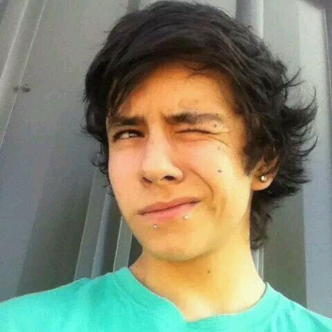 Age: 18
Adelaide,Australia 
Gamer