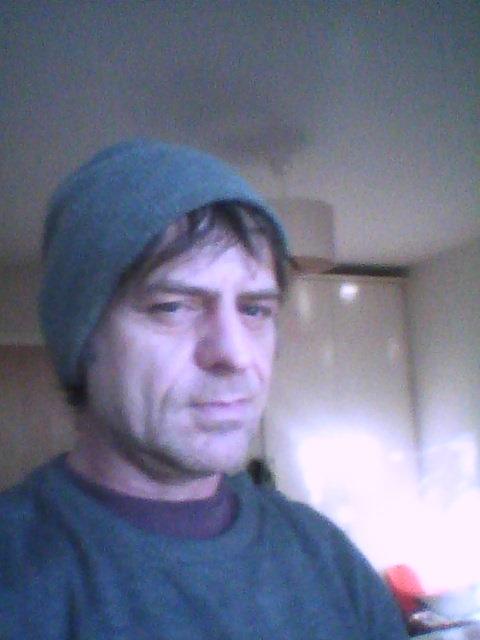 Arsenal fan since I was 6 years old (thanks Dave!!) , recovering heterosexual, developing alcoholic, skeptical skeptic, football alcoholic