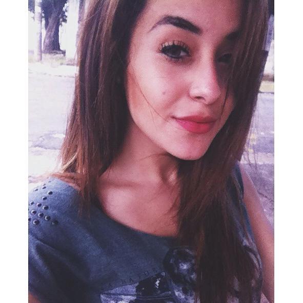 Fã clube dedicado a Cantora: Michely Manuely 
eu admiro vooc ♥
Seguida: Dia 08/03/2014
Eu estou Feliz