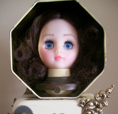 A family who sell on Etsy https://t.co/Y4v8u58QeG    https://t.co/2qk5y0eQIL .We are Proud members of the ETSY VINTAGE TEAM.