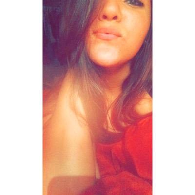 angelyc_'s profile picture. Attract what you expect, reflect what you desire, become what you respect, Mirror what you and admire