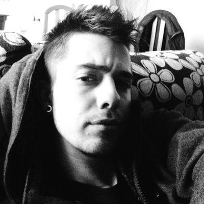 InSoFresh's profile picture. Estudiante de informática con 20 años, trazando grandes planes, consiguiendo mis sueños poco a poco!