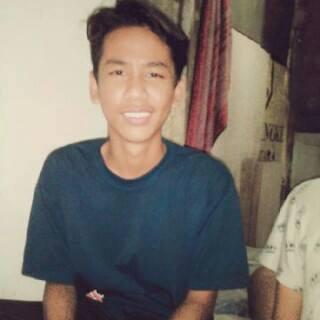 RiyanWilshere's profile picture. 