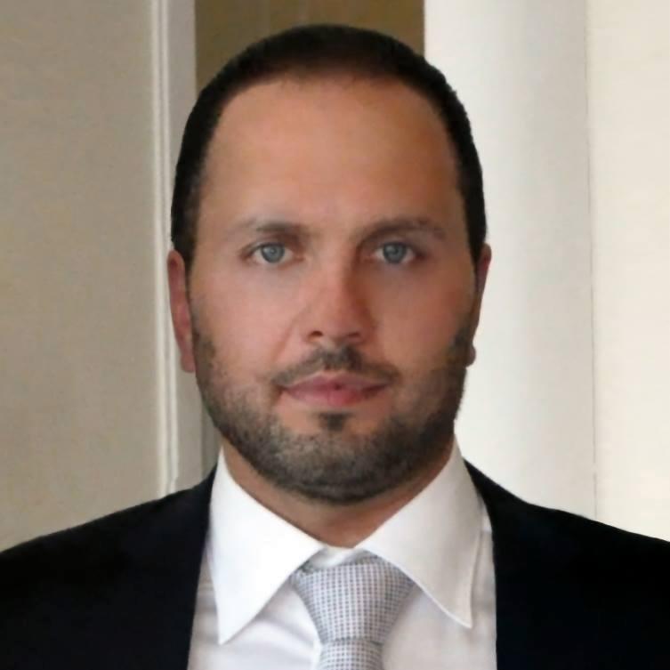 _casaledesign's profile picture. Designer