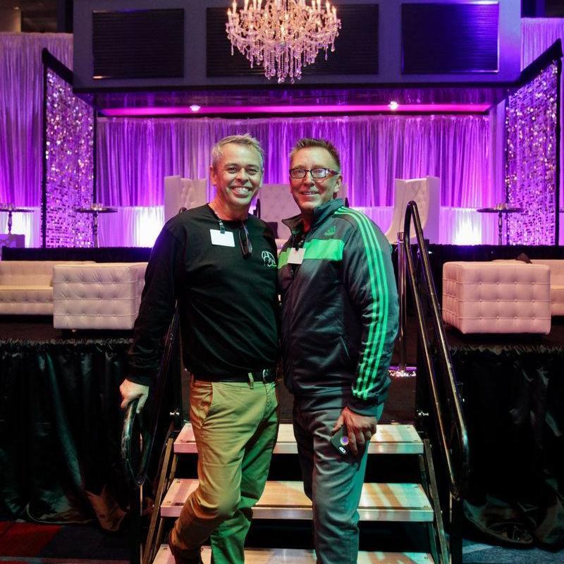 BobbyMark's Designs specializing in Event & Floral design. Focusing on the visual design elements perfecting a brand or image that molds to your creative style.