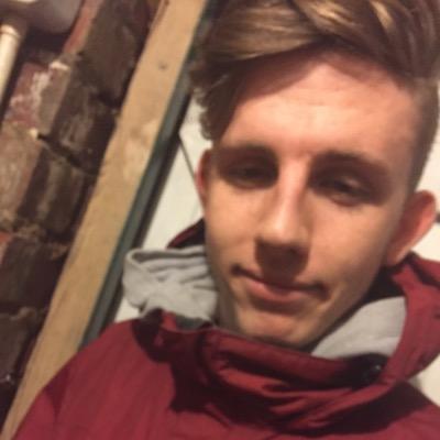 Techno,my sister, my red jacket never give up

pussy + money + weed = The man like jay manley led