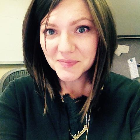 melhamsmith1's profile picture. Writer, eater, drinker, mother, wife, try-to-runner.