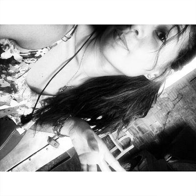 tami Rodrigues 
snap:tamii_santoss